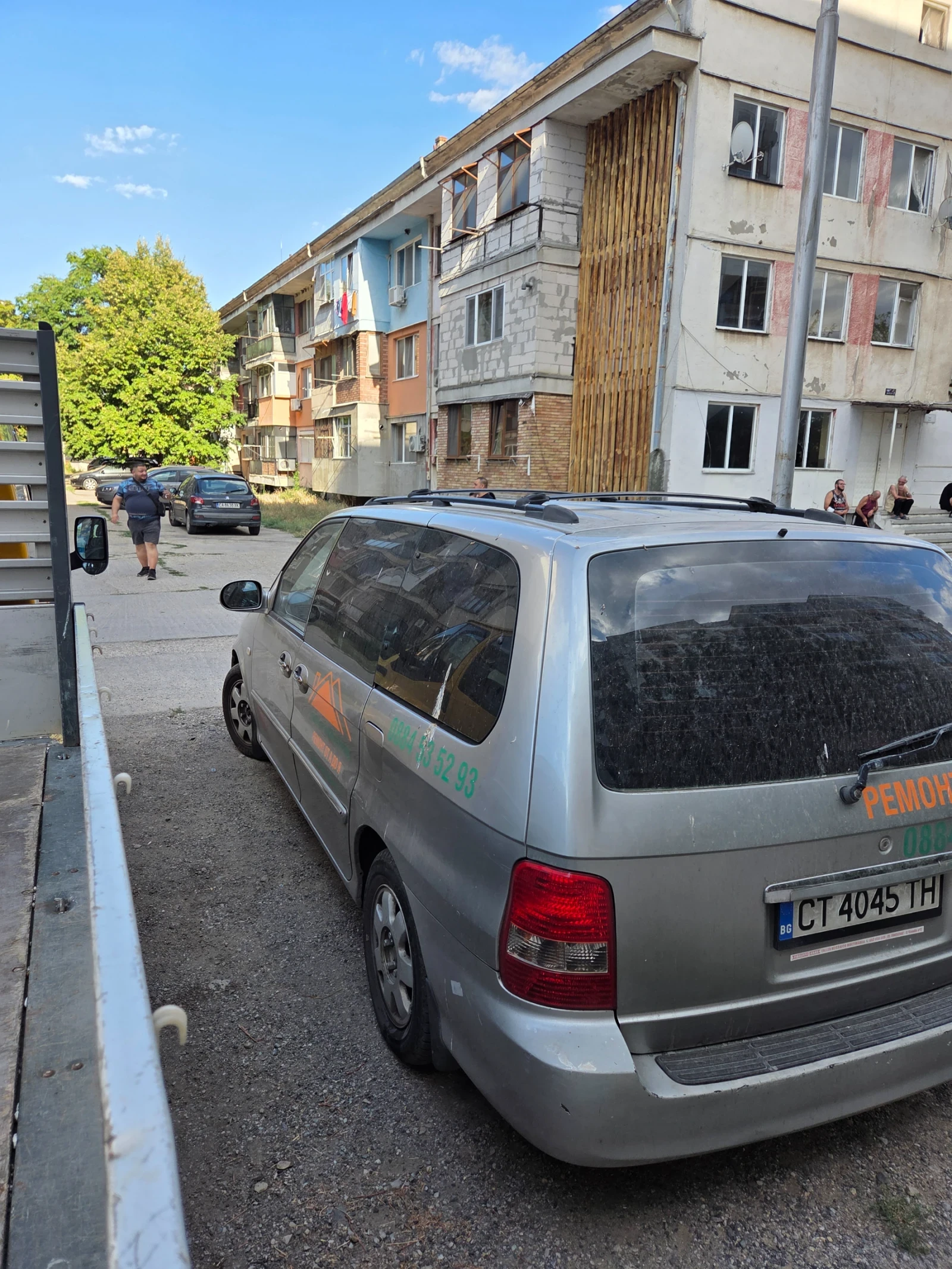 Kia Carnival, снимка 3 - Автомобили и джипове - 56192785