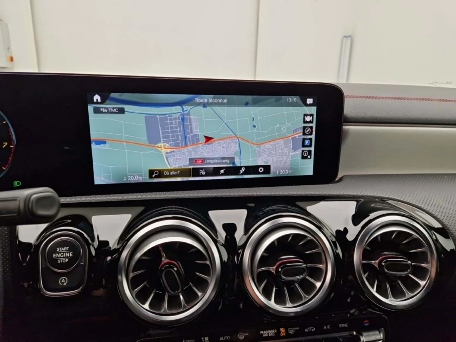 Mercedes-Benz CLA 250 AMG Night Widescreen Ambient Navi Alcantara , снимка 14 - Автомобили и джипове - 56259523
