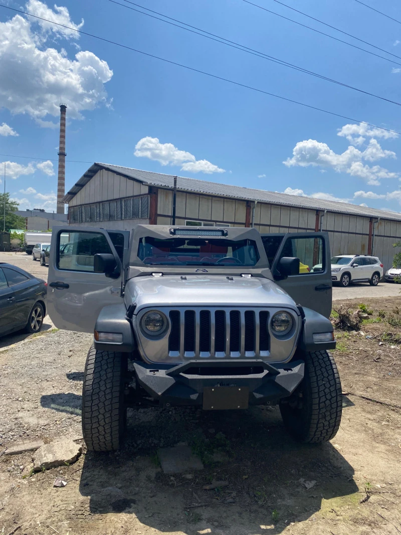 Jeep Wrangler Unlimited Sport, снимка 8 - Автомобили и джипове - 47243097