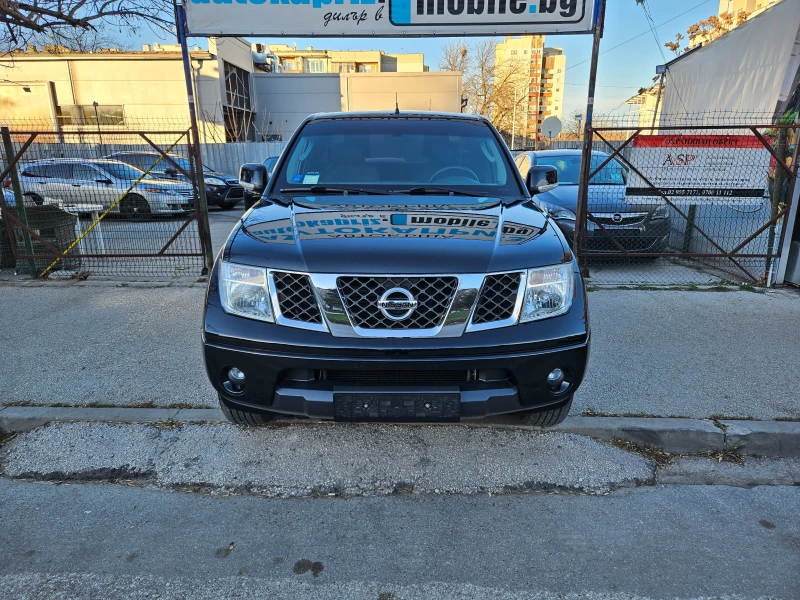 Nissan Navara 2.5 172kc, снимка 4 - Автомобили и джипове - 48474961