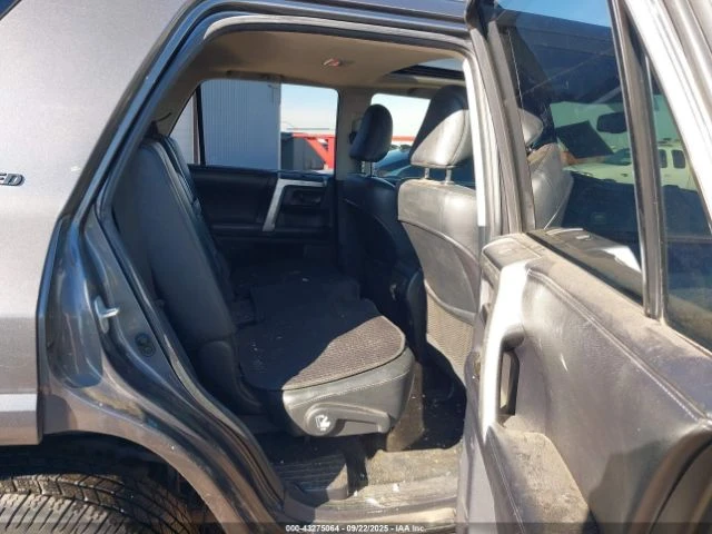 Toyota 4runner LIMITED* Видео на мотор* CARFAX* Кожа* Подгрев, снимка 8 - Автомобили и джипове - 52749992