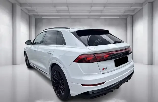 Audi Q8 50 TDI Quattro = S-line = Black OpticPlus Гаранция, снимка 2 - Автомобили и джипове - 54441657