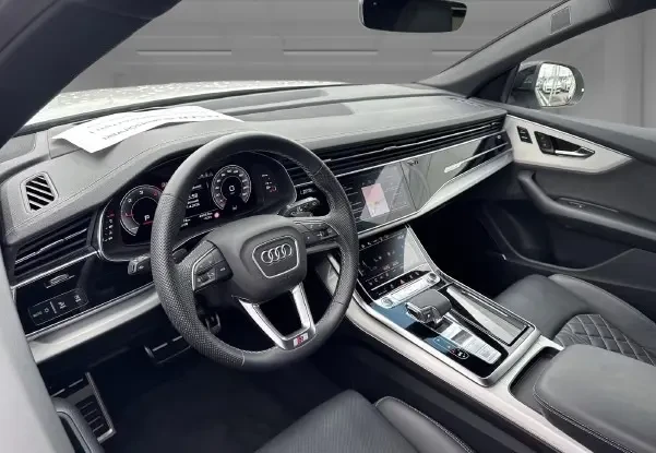 Audi Q8 50 TDI Quattro = S-line = Black OpticPlus Гаранция, снимка 8 - Автомобили и джипове - 54441657