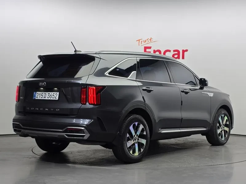 Kia Sorento 2.2 4Wd Prestige - САМО 30% АВАНС!, снимка 2 - Автомобили и джипове - 55474398