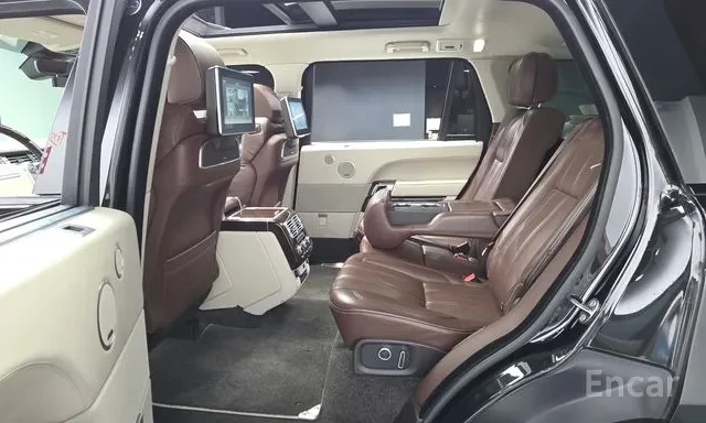 Land Rover Range rover 4.4 SDV8 LWB, снимка 4 - Автомобили и джипове - 55849653