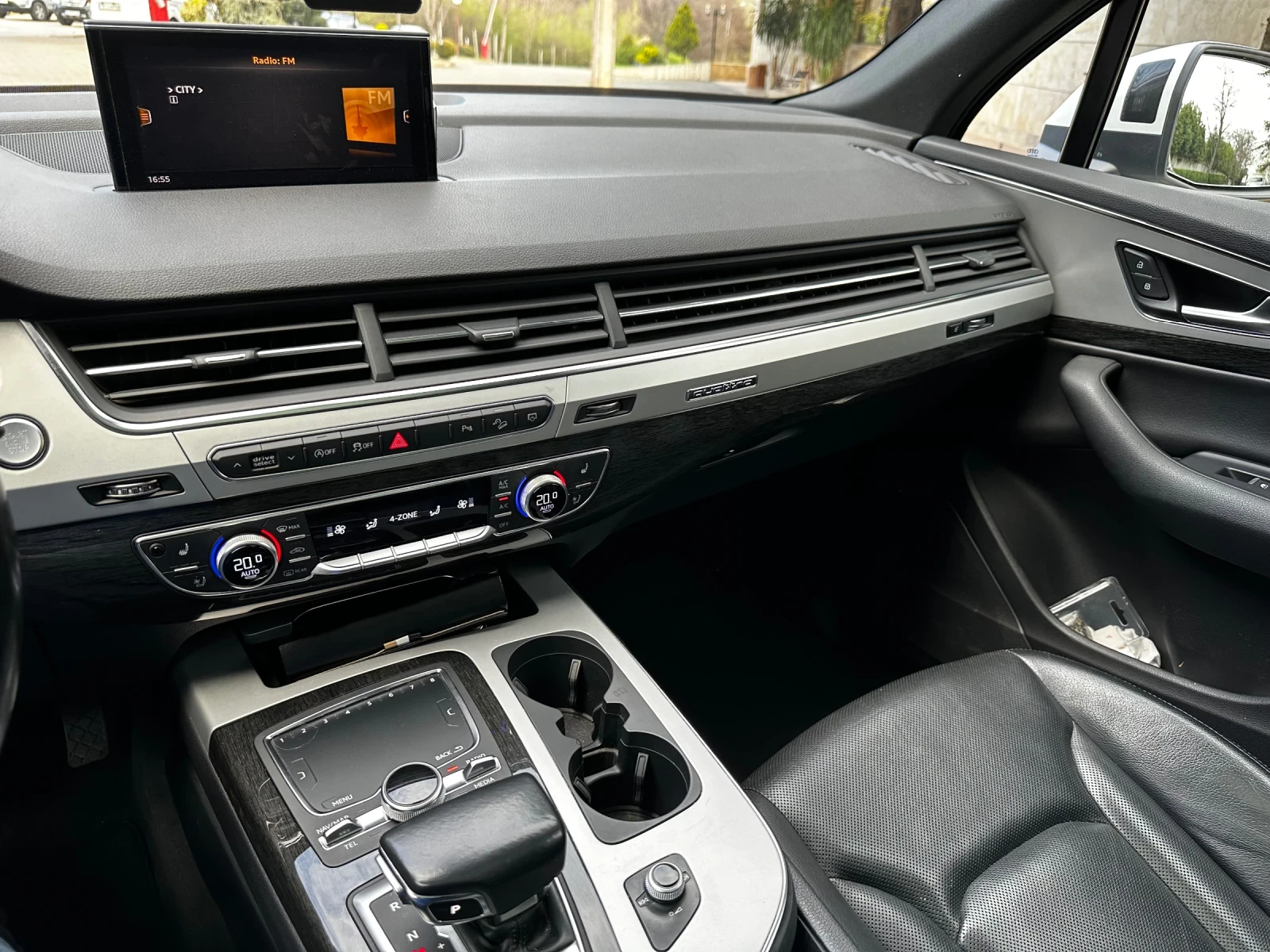 Audi Q7 S-Line 3.0 TFSI Supercharger Premium Digital 7seat | Mobile.bg   13