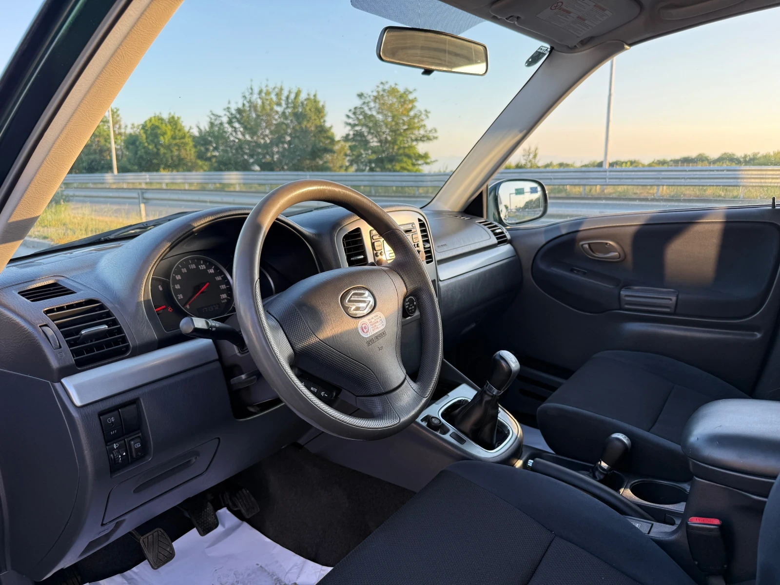 Suzuki Vitara 2.0TD* FACE* КЛИМА* ЛЕТИ ДЖАНТИ* 4Х4* УНИКАТ* ТОП - изображение 8