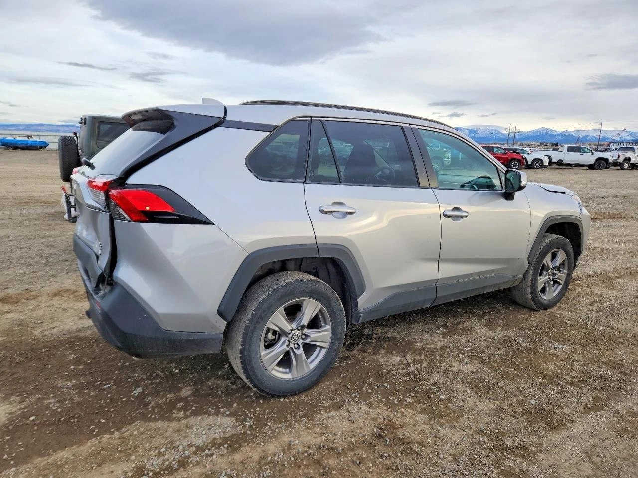 Toyota Rav4 XLE* ПОДГРЕВ* КАМЕРА* CARPLAY* МЪРТВА ТОЧКА - изображение 7