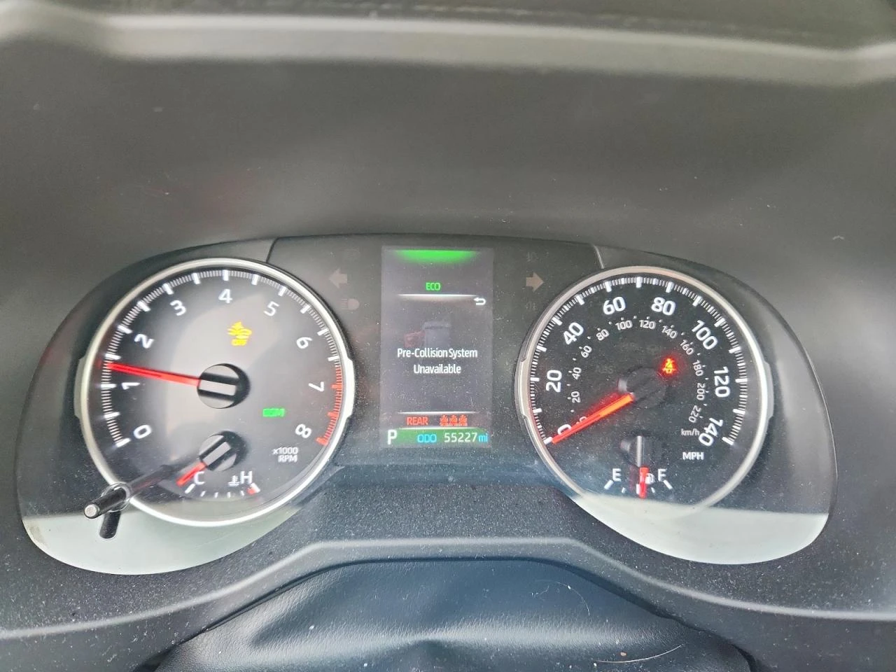 Toyota Rav4 XLE* ПОДГРЕВ* КАМЕРА* CARPLAY* МЪРТВА ТОЧКА - изображение 10