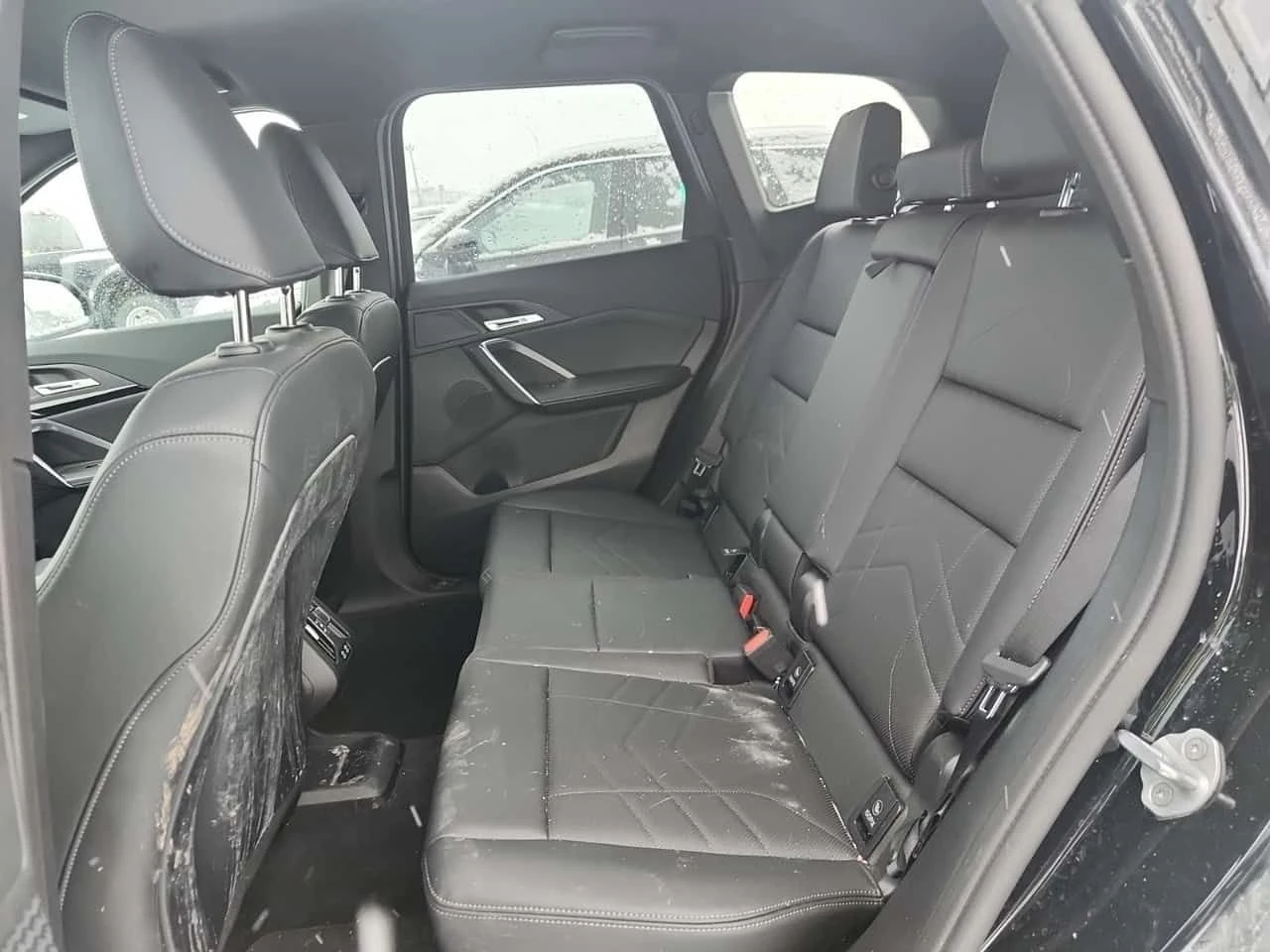 BMW X1 XDRIVE28I| PANORAMA| ПОДГРЕВИ| CARFAX, снимка 12 - Автомобили и джипове - 53947169