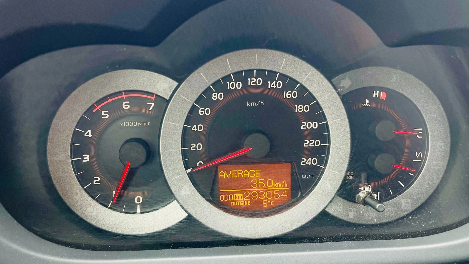 Toyota Rav4 2.2 D-4D Facelift 150 к.с., снимка 6 - Автомобили и джипове - 54028935