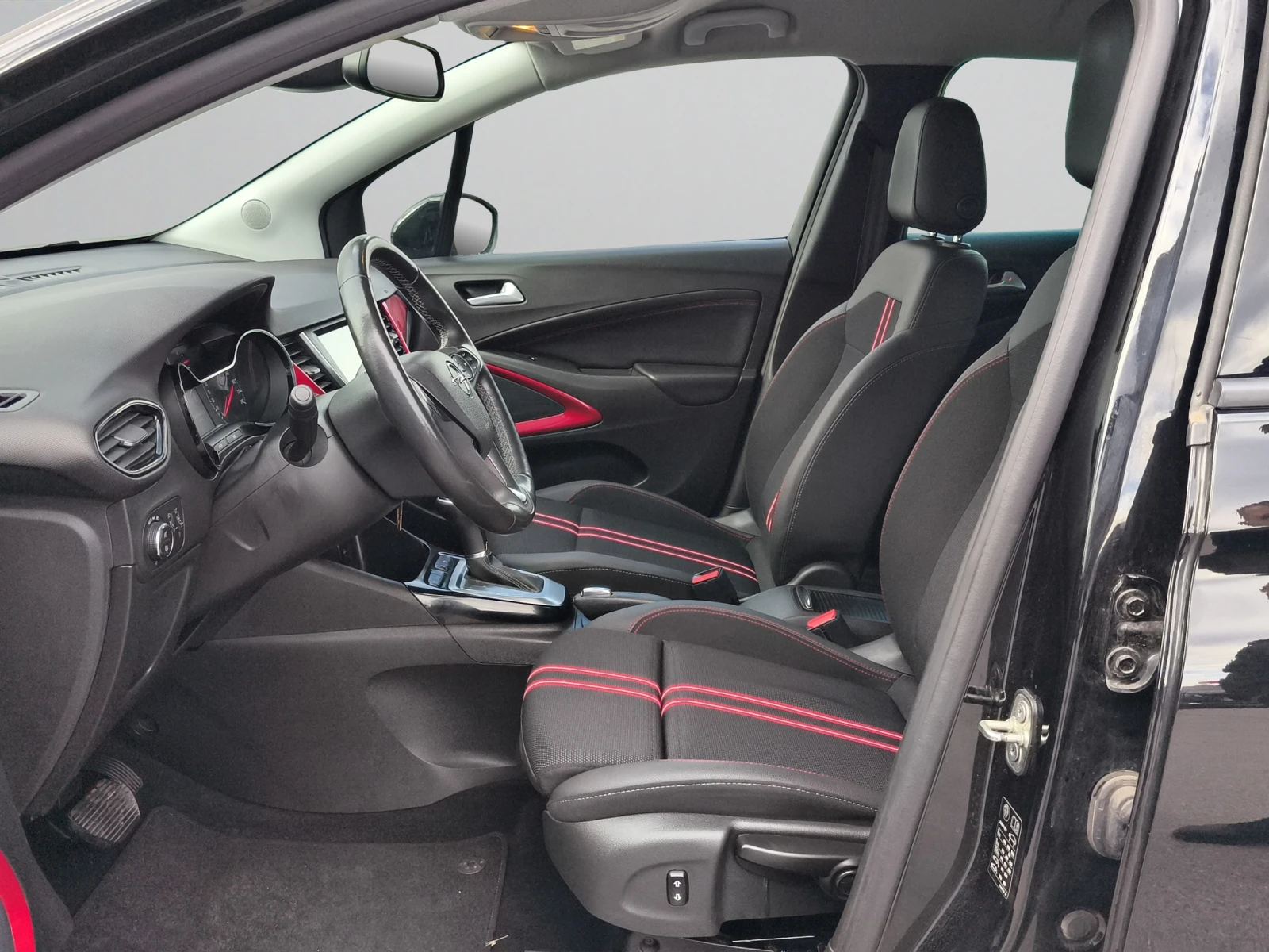 Opel Crossland X Elegance 1.2 бензин (96kW/130 к.с.) AT6 // 2302128, снимка 11 - Автомобили и джипове - 54087496