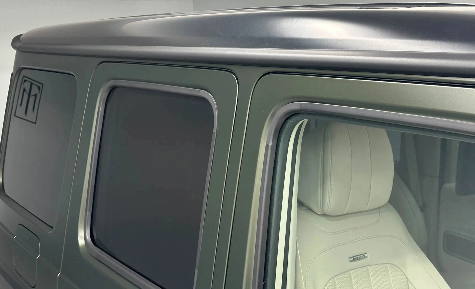 Mercedes-Benz G 63 AMG V8 MANUFAKTUR , снимка 6 - Автомобили и джипове - 54302409