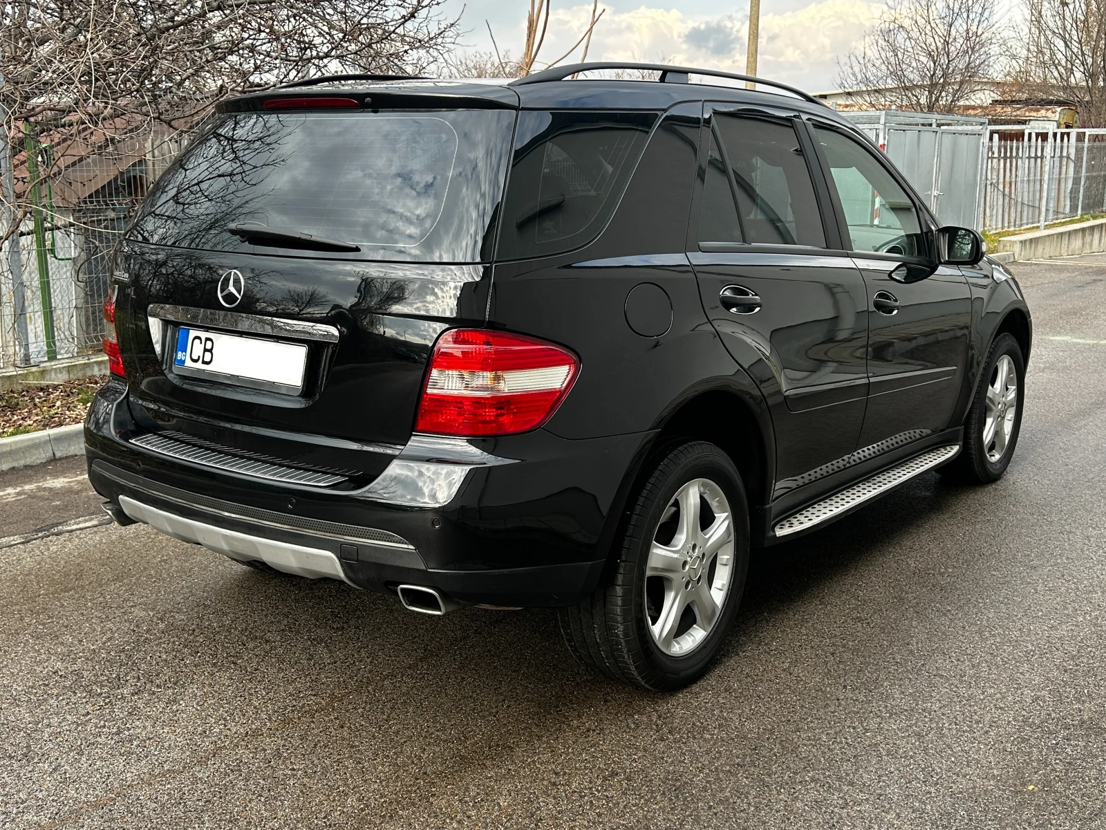 Mercedes-Benz ML 280 CDI, снимка 6 - Автомобили и джипове - 54334644
