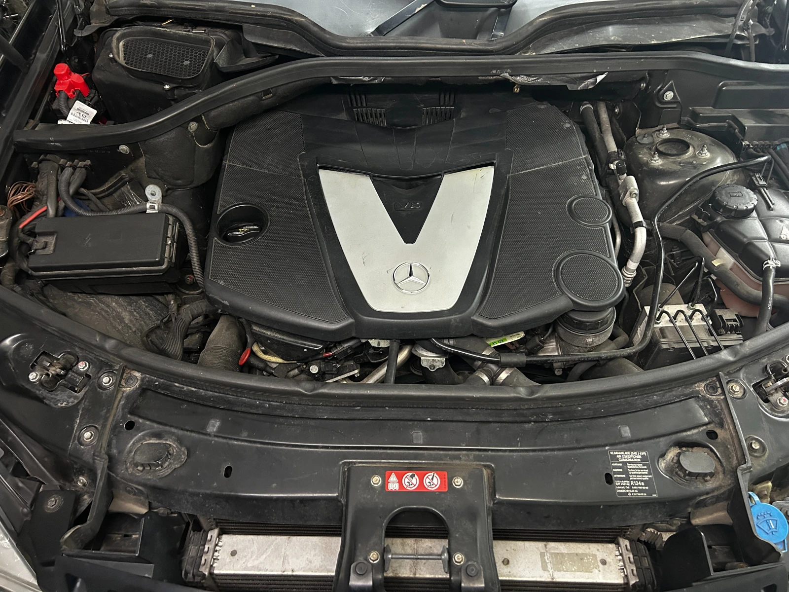 Mercedes-Benz ML 280 CDI, снимка 14 - Автомобили и джипове - 54334644