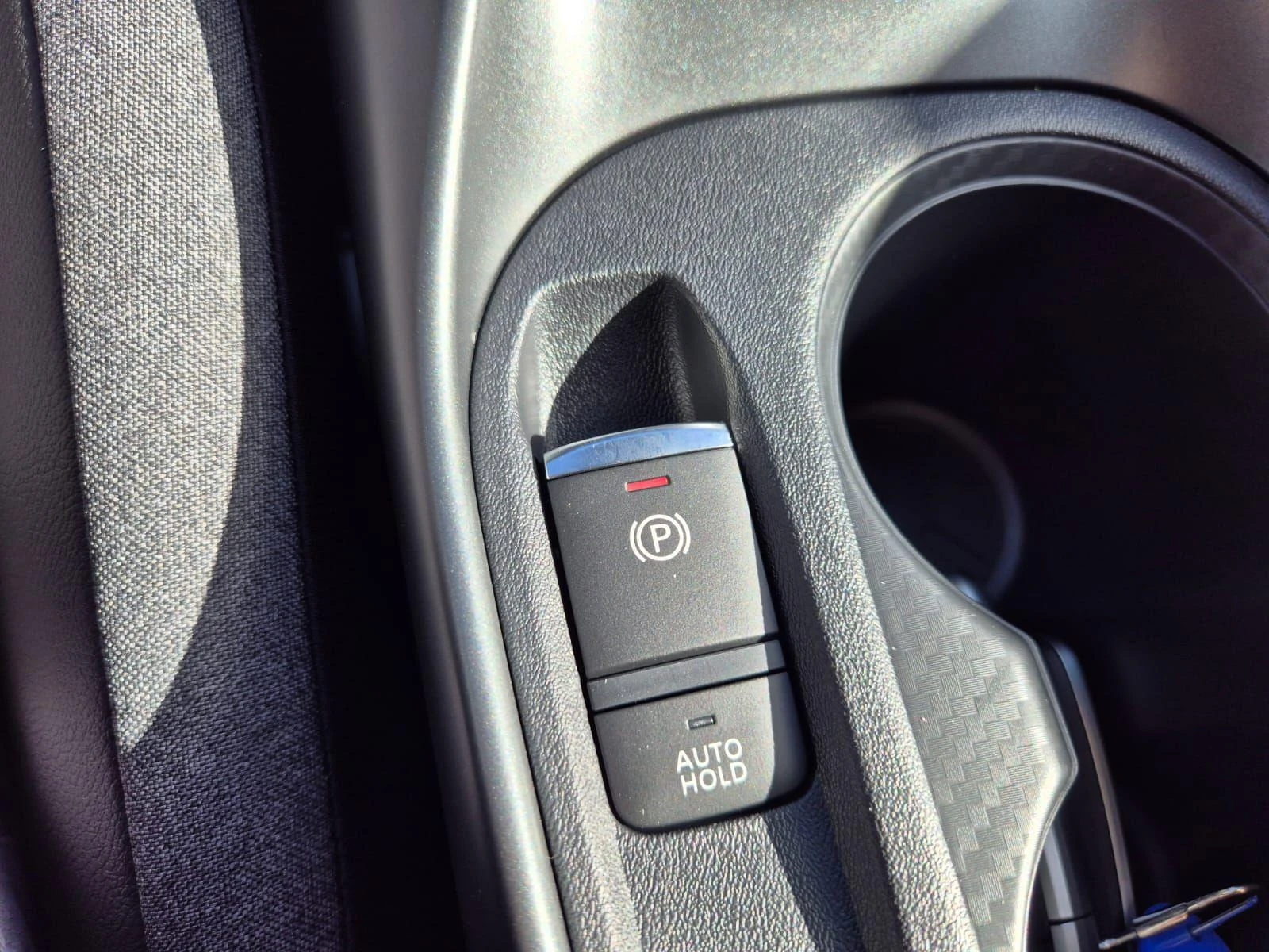 Nissan Juke 1.0, снимка 14 - Автомобили и джипове - 54365300