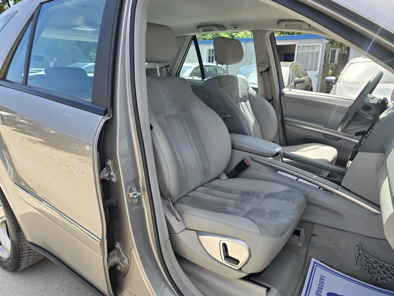 Mercedes-Benz ML 280 3.0CDI 190к.с Offroad Pro 4MATIC , снимка 12 - Автомобили и джипове - 54562888