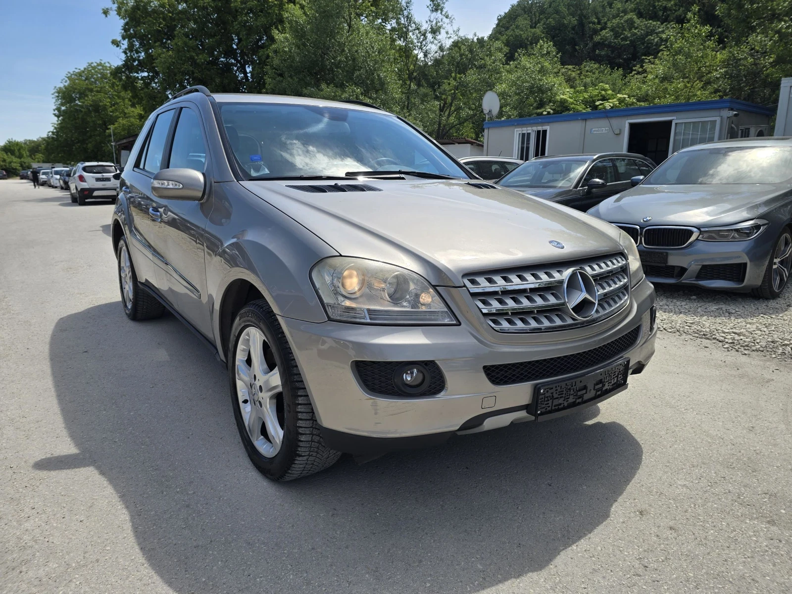 Mercedes-Benz ML 280 3.0CDI 190к.с Offroad Pro 4MATIC , снимка 2 - Автомобили и джипове - 54562888