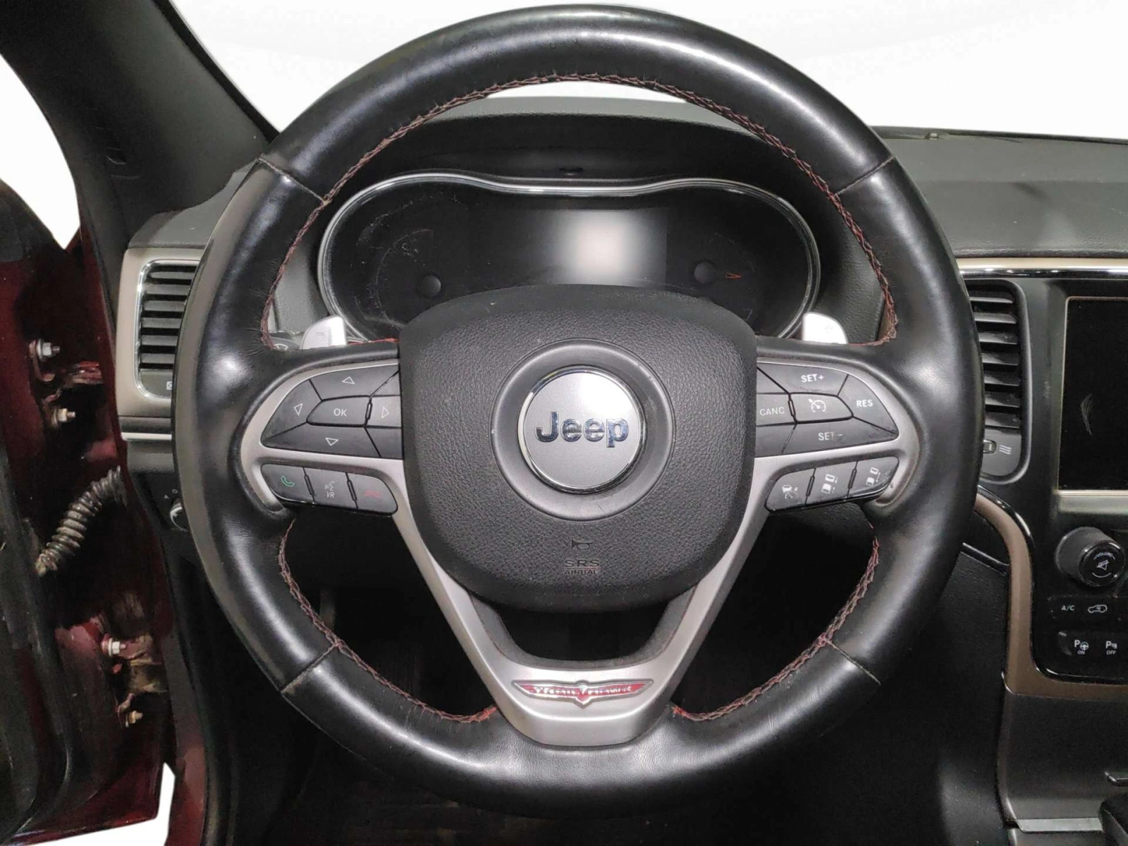 Jeep Grand cherokee 4WD 4dr Trailhawk| Carfax | ЦЕНА ДО БГ, снимка 11 - Автомобили и джипове - 54825912