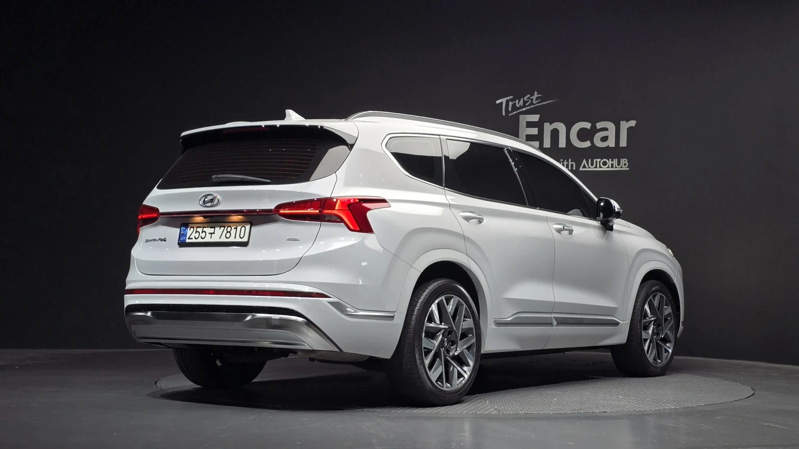 Hyundai Santa fe 2.2 Calligraphy* 360* BLIND SPOT* HUD* КРАЙНА ЦЕНА, снимка 2 - Автомобили и джипове - 55451976