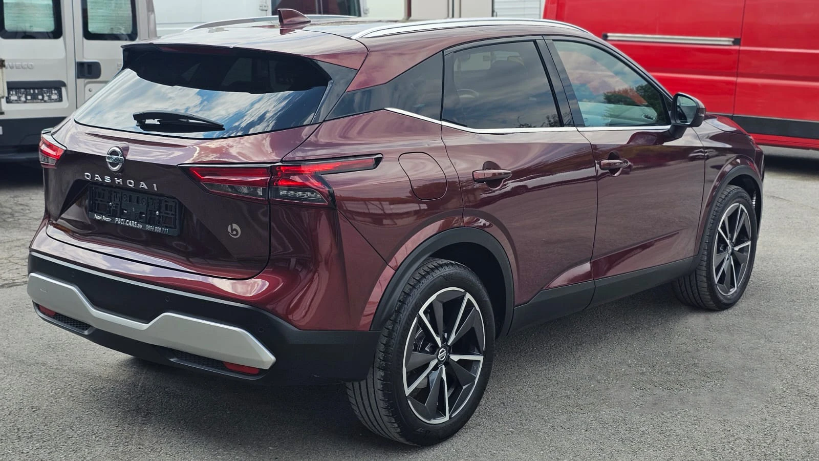 Nissan Qashqai Mild Hybrid Auto IT-НЕРАЗЛИЧИМ ОТ НОВ-ИСТ.-ЛИЗИНГ, снимка 6 - Автомобили и джипове - 55589758