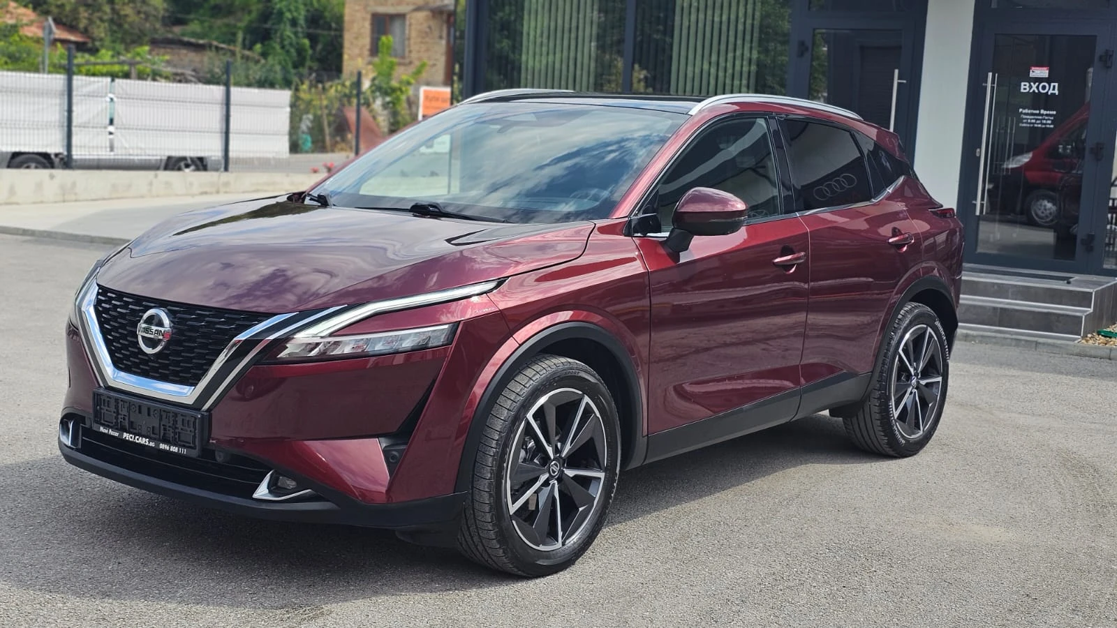 Nissan Qashqai Mild Hybrid Auto IT-НЕРАЗЛИЧИМ ОТ НОВ-ИСТ.-ЛИЗИНГ, снимка 3 - Автомобили и джипове - 55589758
