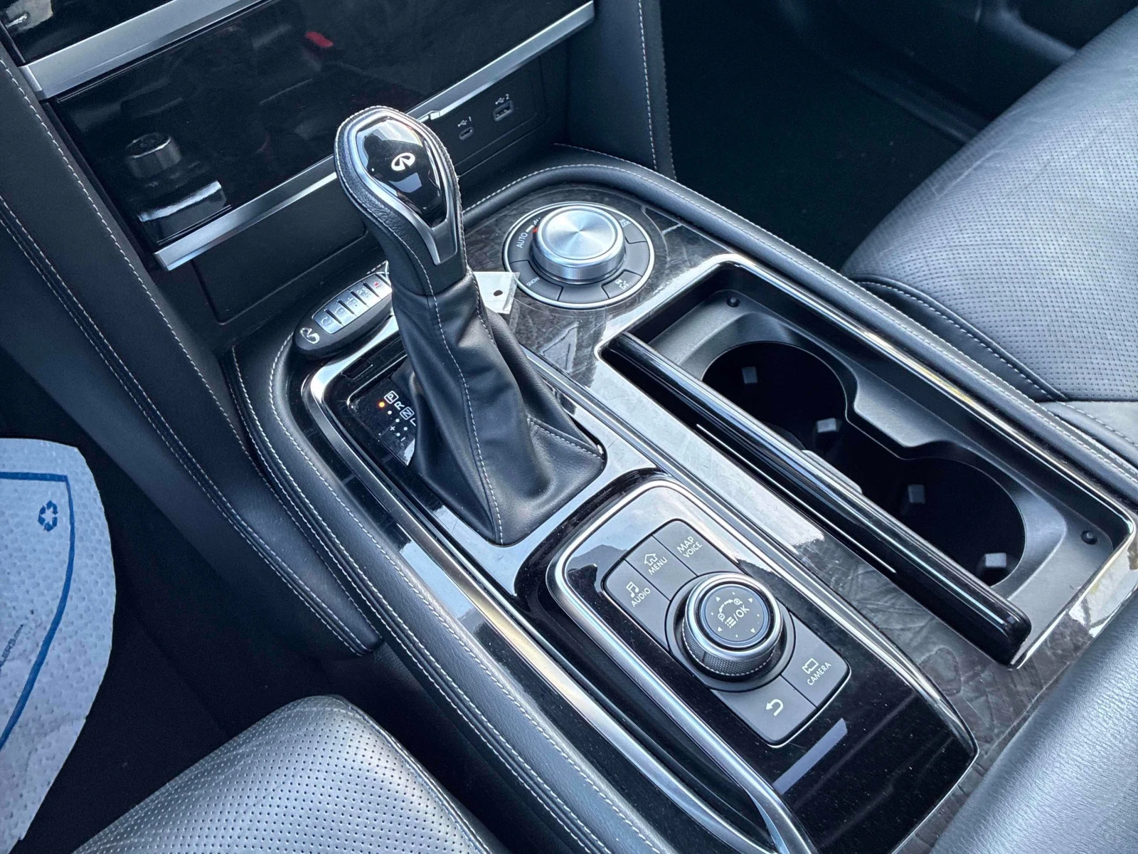 Infiniti QX80 Luxe 4WD* �����* �������* 360������* �������* 6 �� | Mobile.bg � ����������� 10