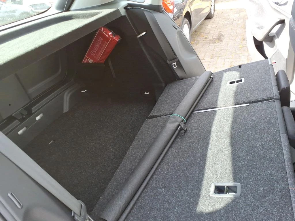 Skoda Kamiq 1.0 TSI Style 37 934 �� | Mobile.bg � ����������� 7