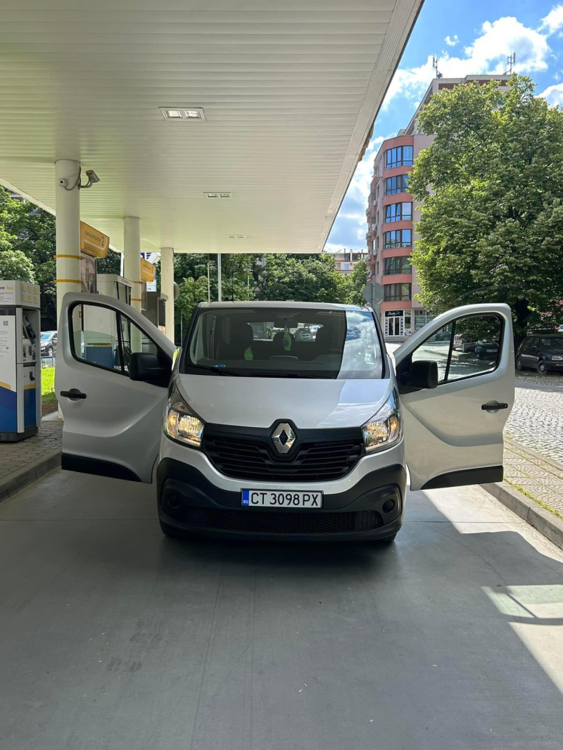Renault Trafic 1.6DCi, снимка 1 - Бусове и автобуси - 46225545
