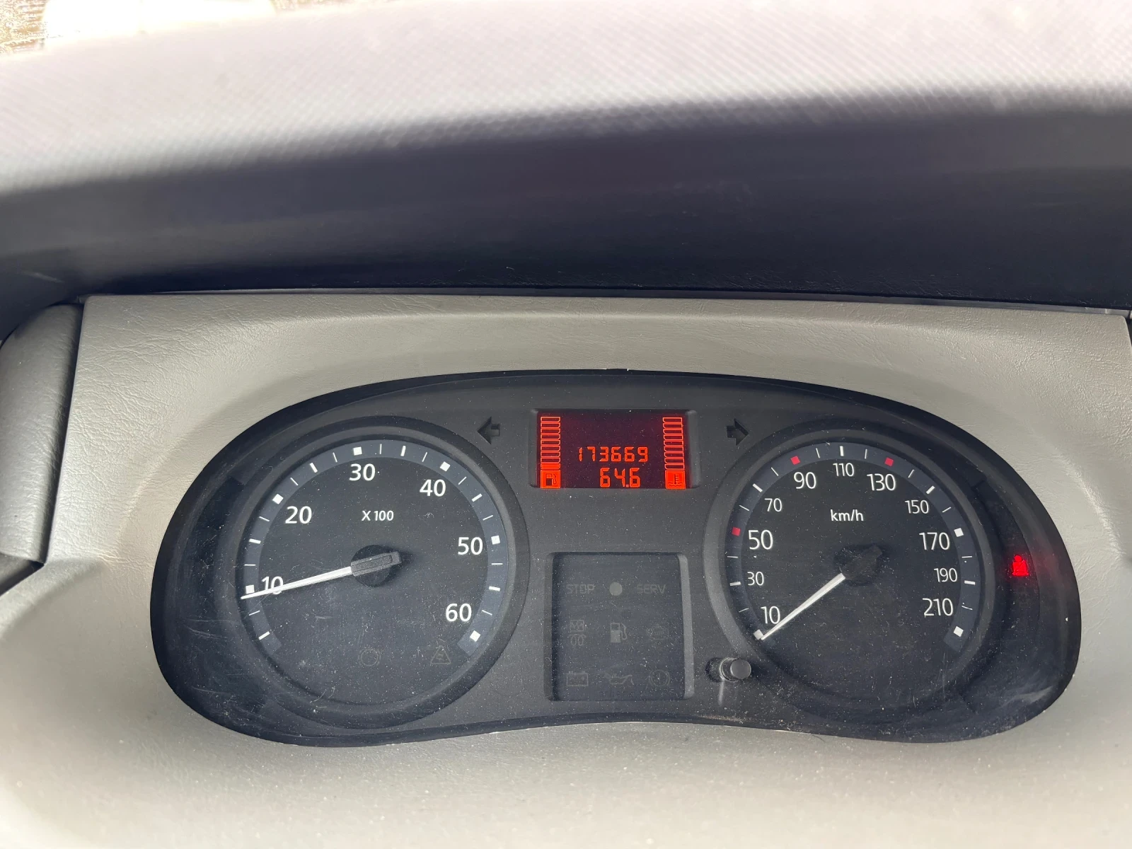 Renault Trafic 2.0 maxi. klima., снимка 6 - Бусове и автобуси - 54216811