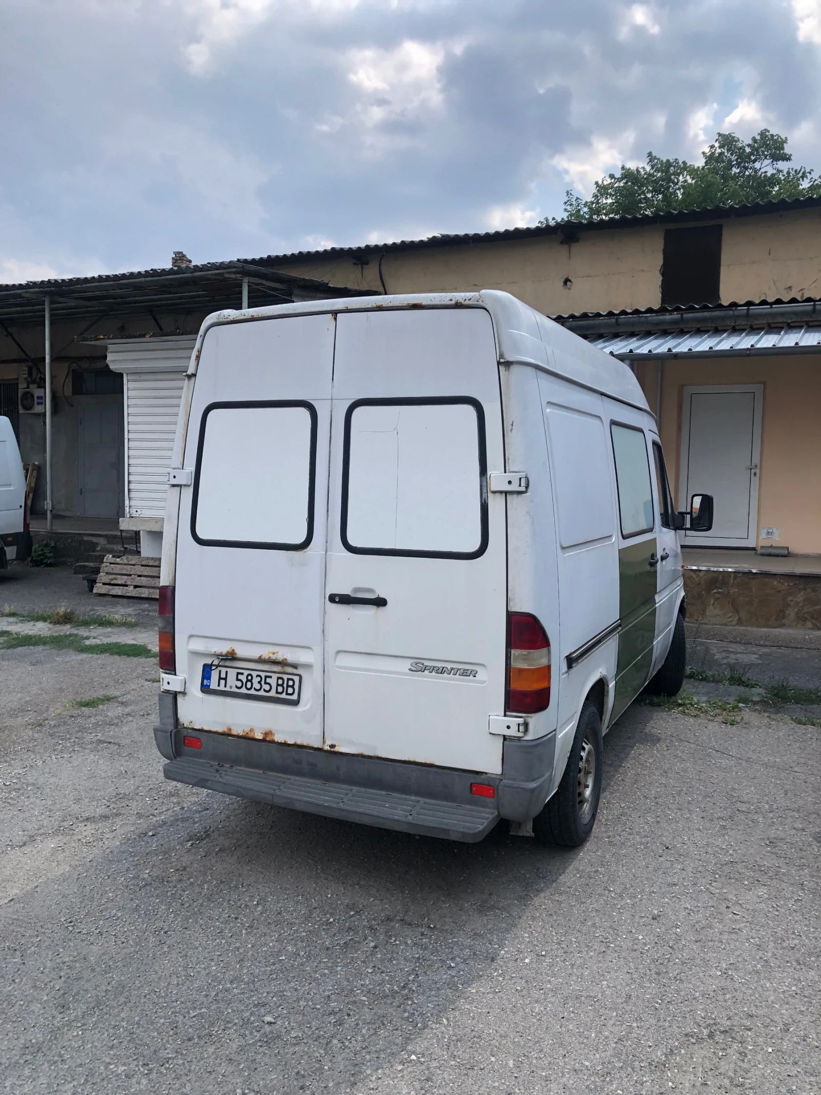 Mercedes-Benz Sprinter 311, снимка 4 - Бусове и автобуси - 56630773