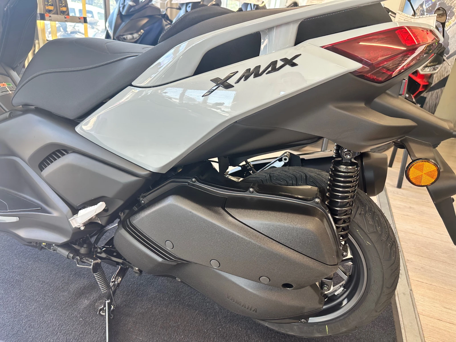 Yamaha X-max 300 Tech Max 2026г., снимка 9 - Мотоциклети и мототехника - 55541432