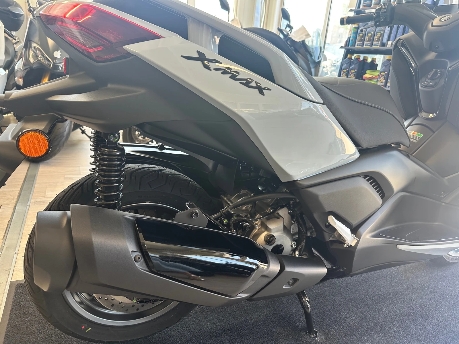 Yamaha X-max 300 Tech Max 2026г., снимка 8 - Мотоциклети и мототехника - 55541432