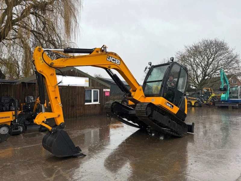 Багер JCB 8061 CTS, снимка 4 - Индустриална техника - 53349418
