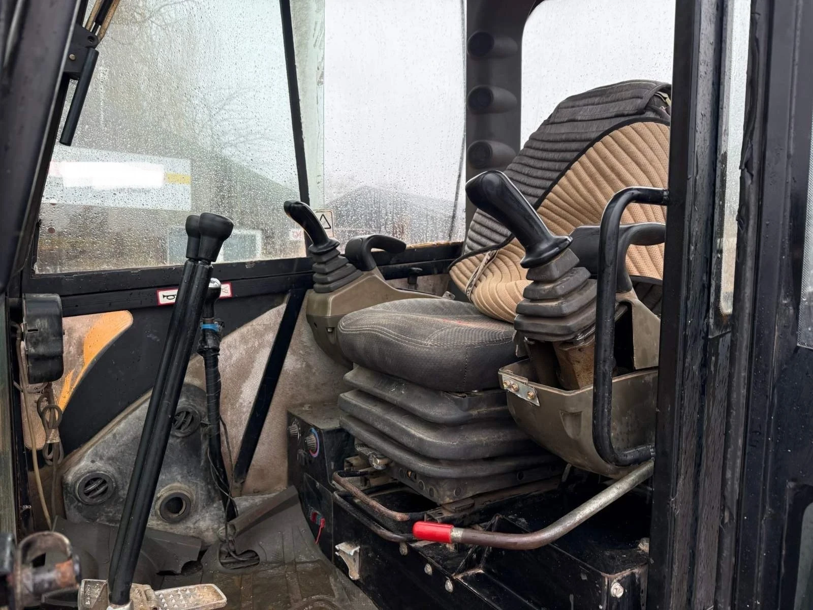 Багер JCB 8061 CTS - изображение 5