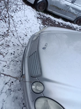 Mercedes-Benz E 320, снимка 14