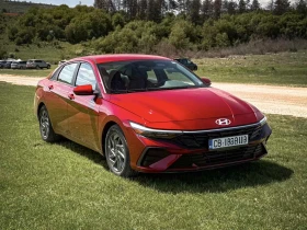 Hyundai Elantra, снимка 2