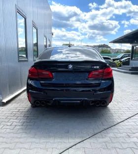     BMW M5  / 