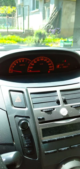 Toyota Yaris 1.33 | Mobile.bg    10