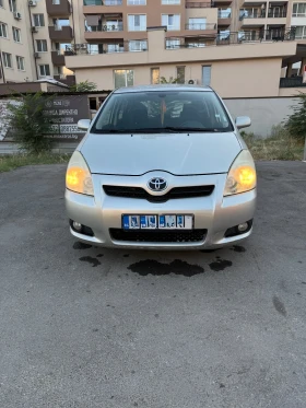Обява за продажба на Toyota Corolla verso 2.2d4d ~6 699 лв. - изображение 1