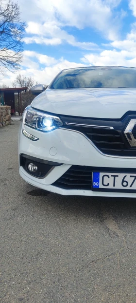 Renault Megane 1.6 - 7900 € / 15451.06 лв. - 80376634 2