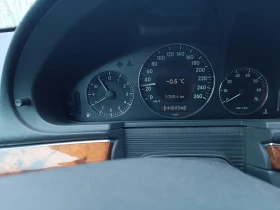 Mercedes-Benz E 320 - 8000 € / 15646.64 лв. - 62800375 9