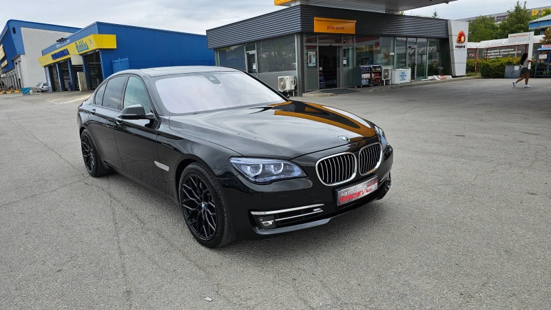 BMW 750 D M-paket Keyless Soft close x-drive Headup Adapti, снимка 7 - Автомобили и джипове - 42558201