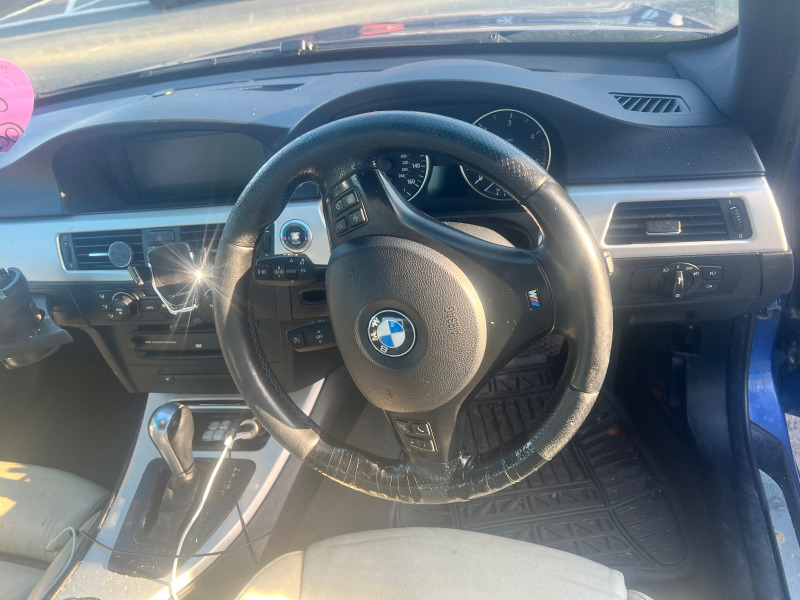 BMW 320 320 d m sport, снимка 4 - Автомобили и джипове - 46111096