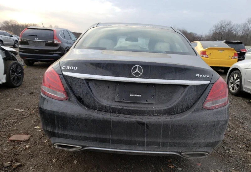 Mercedes-Benz C 300, снимка 5 - Автомобили и джипове - 48752100