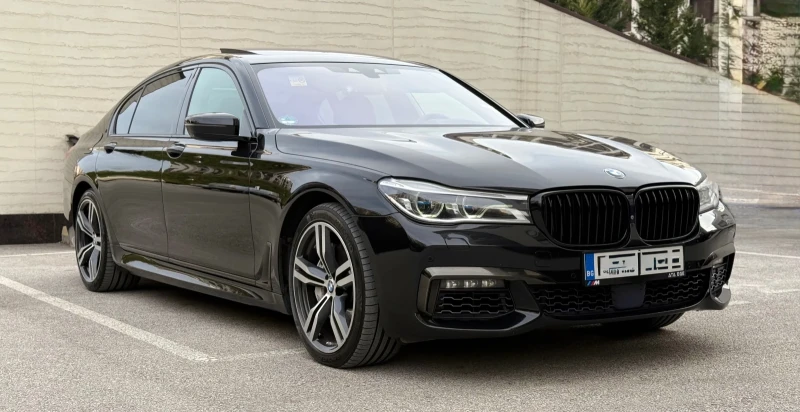 BMW 750 Long X-Drive M-packet - Carbon, снимка 1 - Автомобили и джипове - 49238301