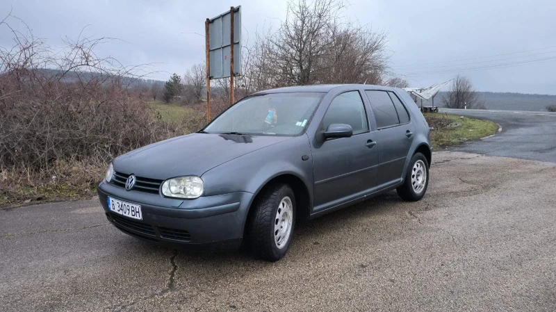 VW Golf 1.9, снимка 2 - Автомобили и джипове - 49415892