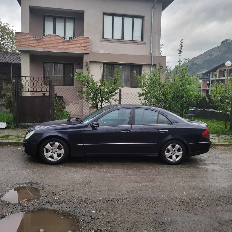 Mercedes-Benz E 320 OM642, снимка 3 - Автомобили и джипове - 49575006