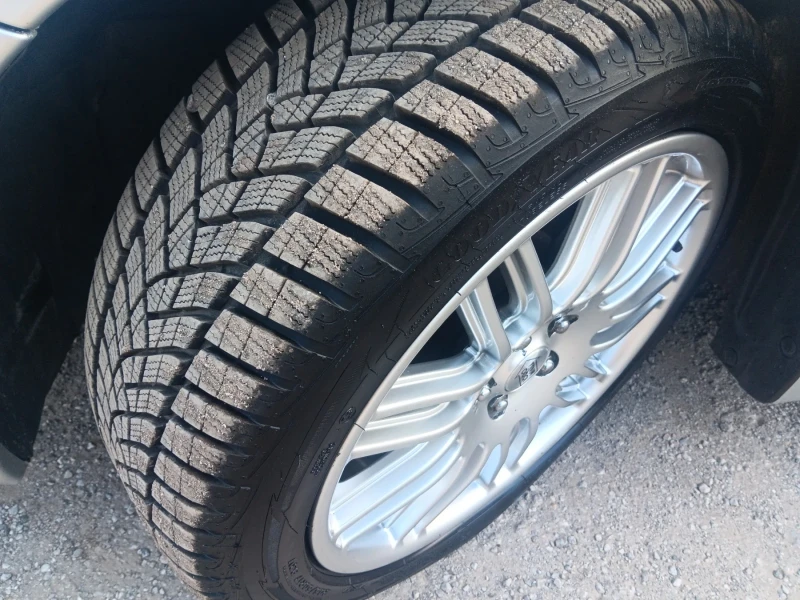 Subaru Legacy 3.0R* AWD* Executive, снимка 14 - Автомобили и джипове - 51372520