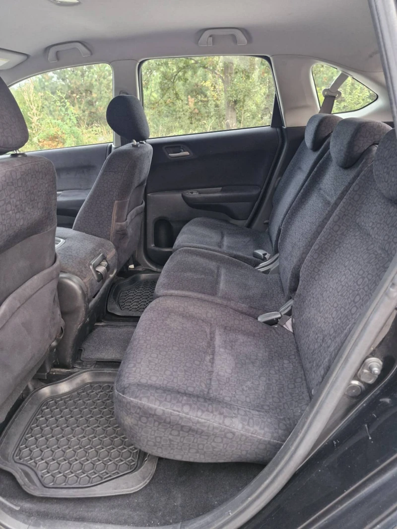 Honda Fr-v, снимка 12 - Автомобили и джипове - 51857906